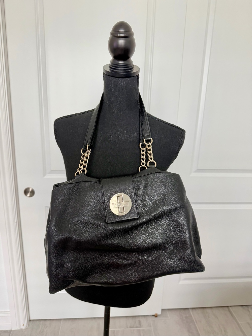 kate spade Black Leather Shoulder Bag with Gold Chain Straps